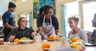 places to volunteer near me